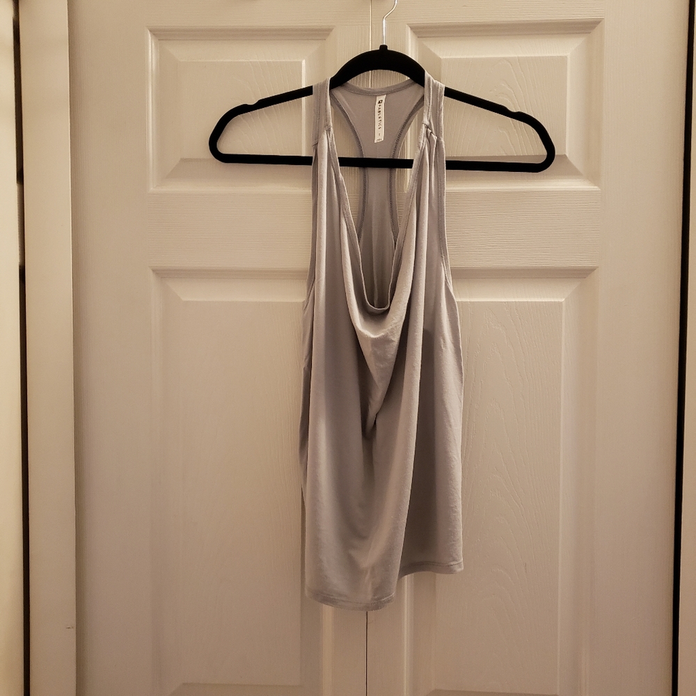 Fabletics top